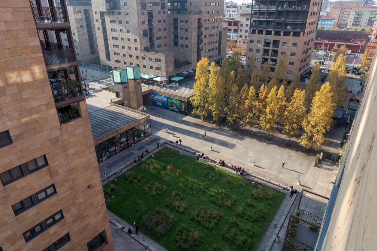 Splendida Terrazza Su Arcimboldi - Milano Bicocca Lägenhet Exteriör bild